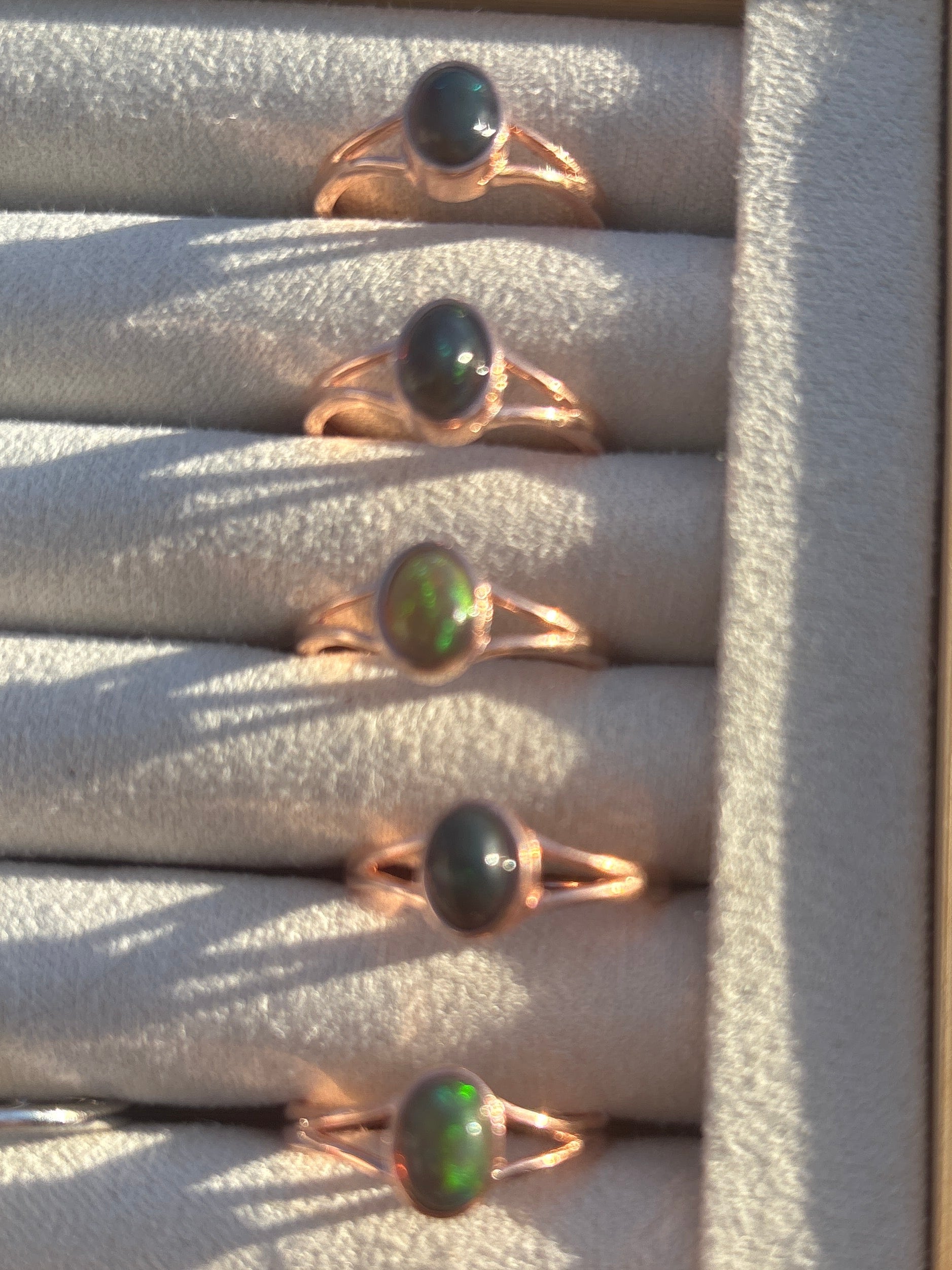 Ring - black opal