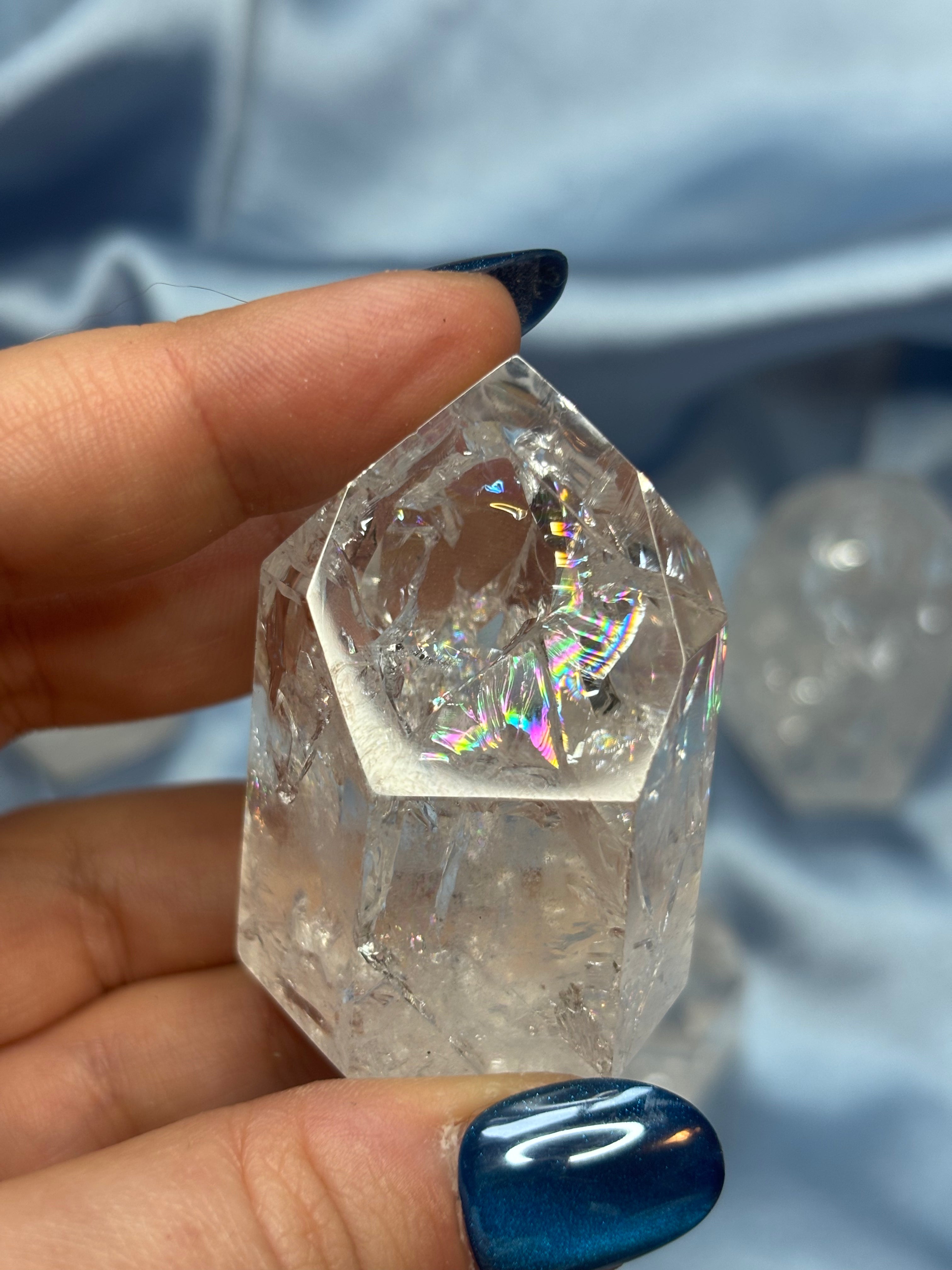 Cracked quartz towers with rainbows 🌈