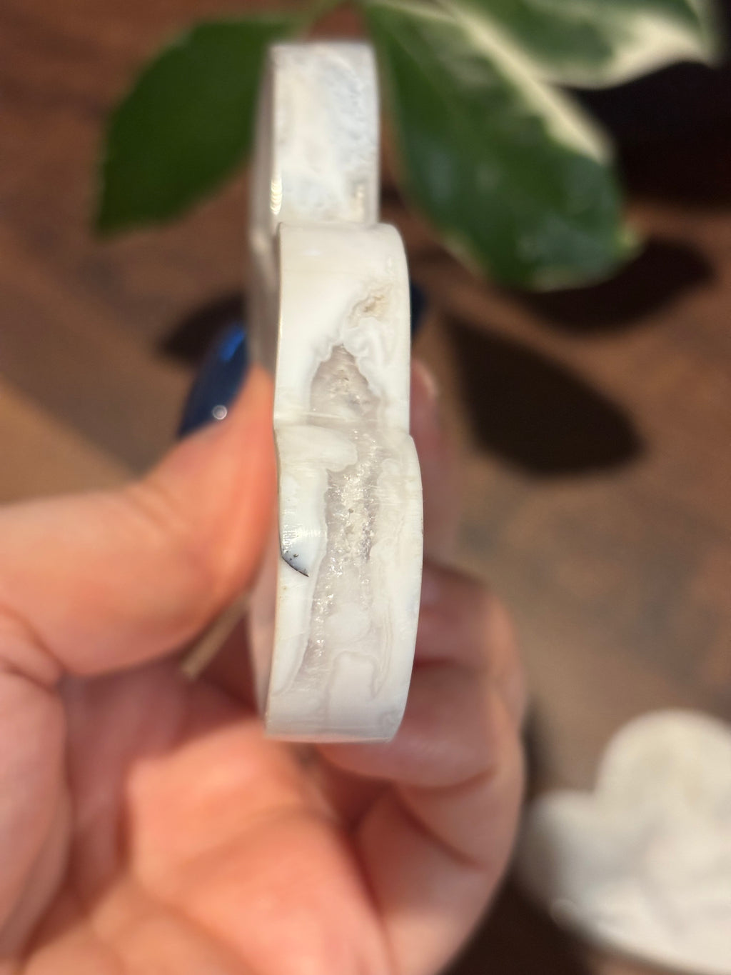 Cloud jewelry dish - white plume agate