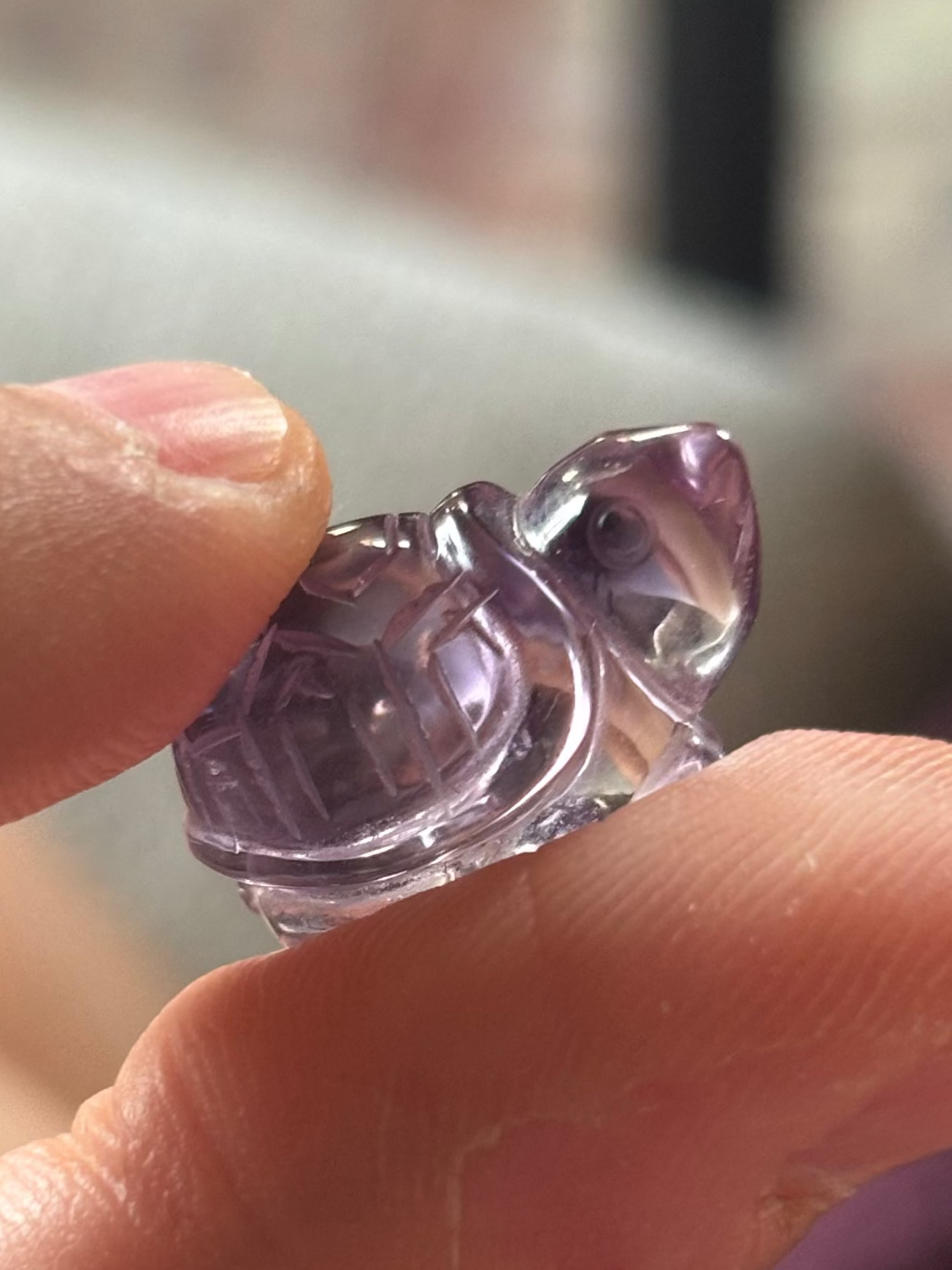 Amethyst mini turtle carving