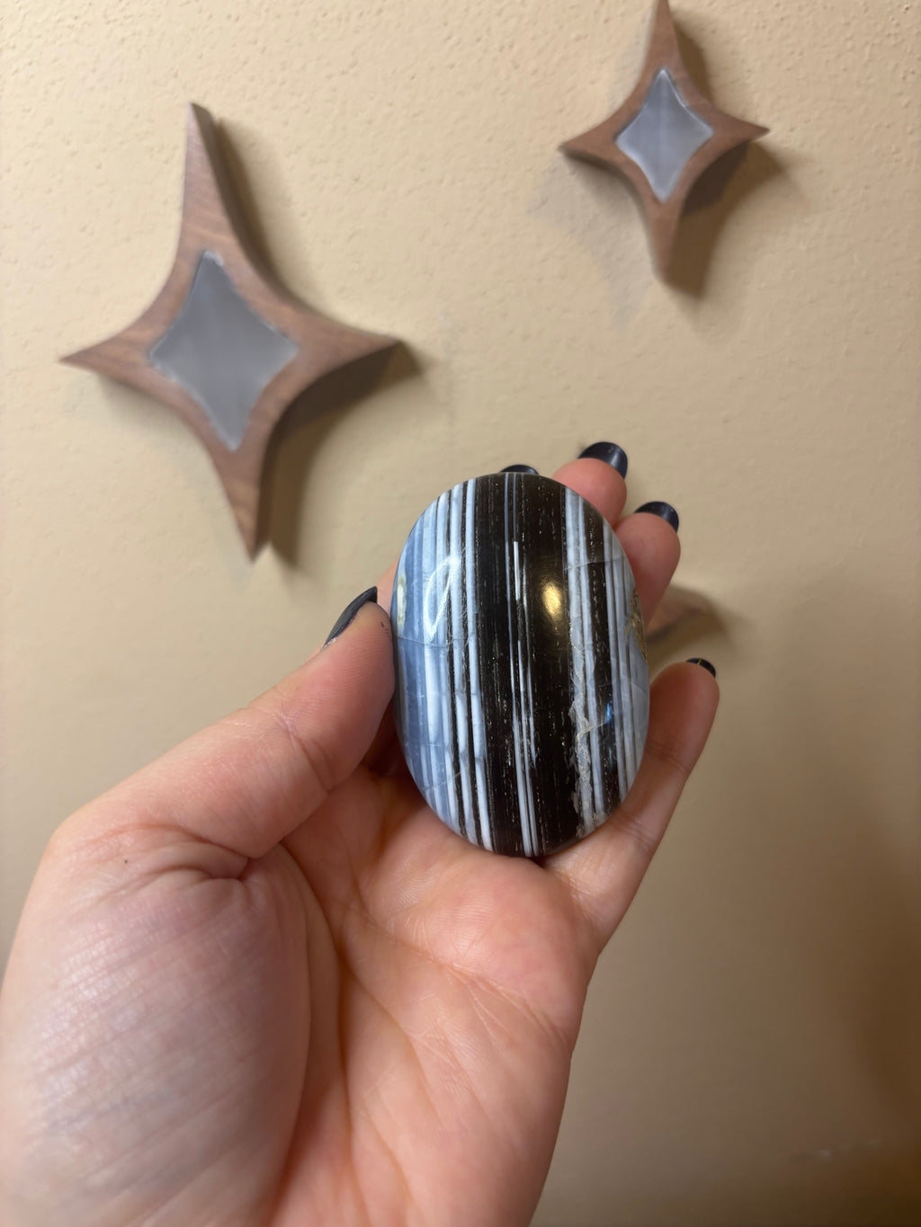 Blue opal/calcite palm stones