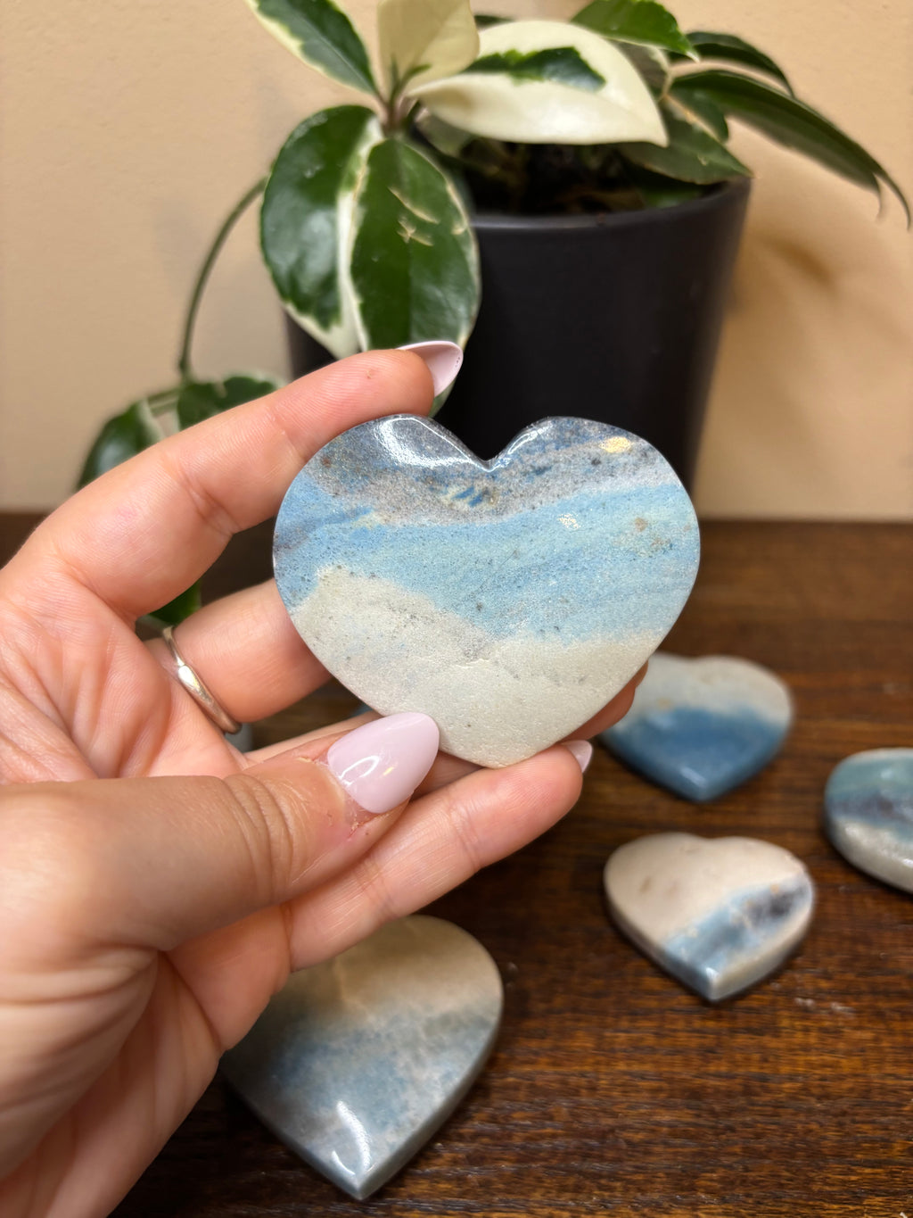 Trolleite hearts
