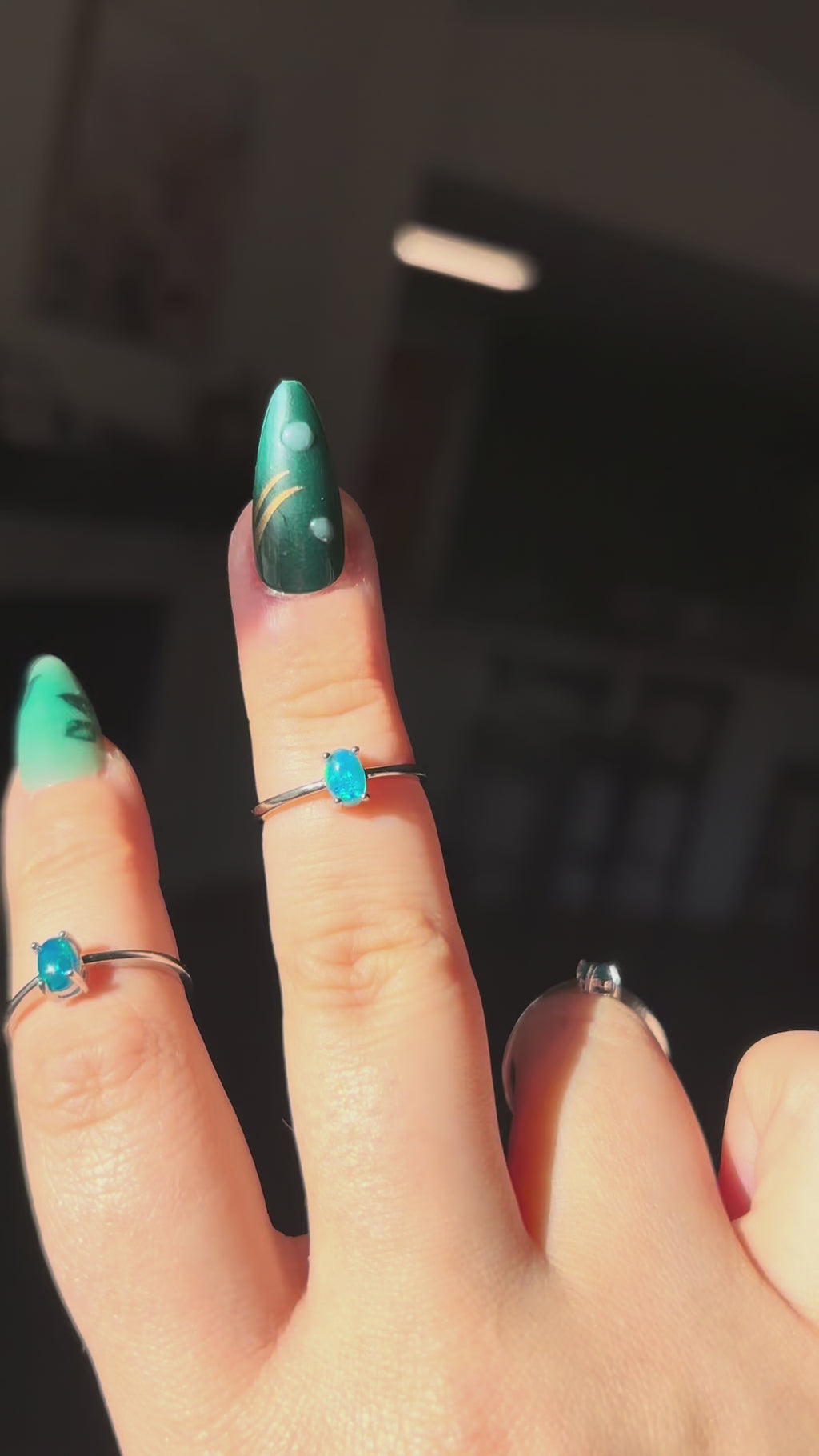 Ring - blue opal