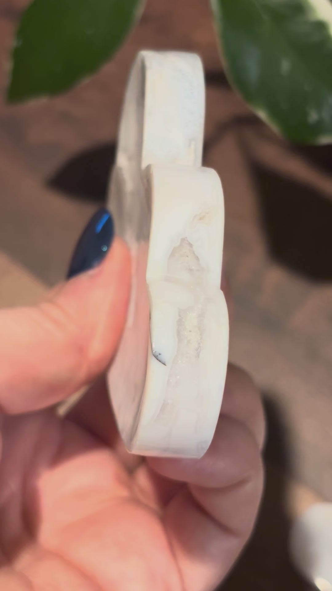 Cloud jewelry dish - white plume agate